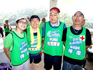 ��͌�����ƃz�R��������Ƃ̎ʐ^