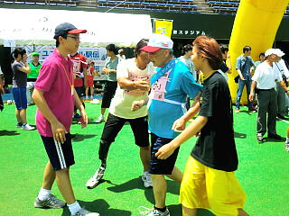 �`�[���̊F����Ƃ̎ʐ^