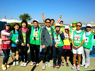 �W���M���O�̃����o�[�Ƃ̎ʐ^